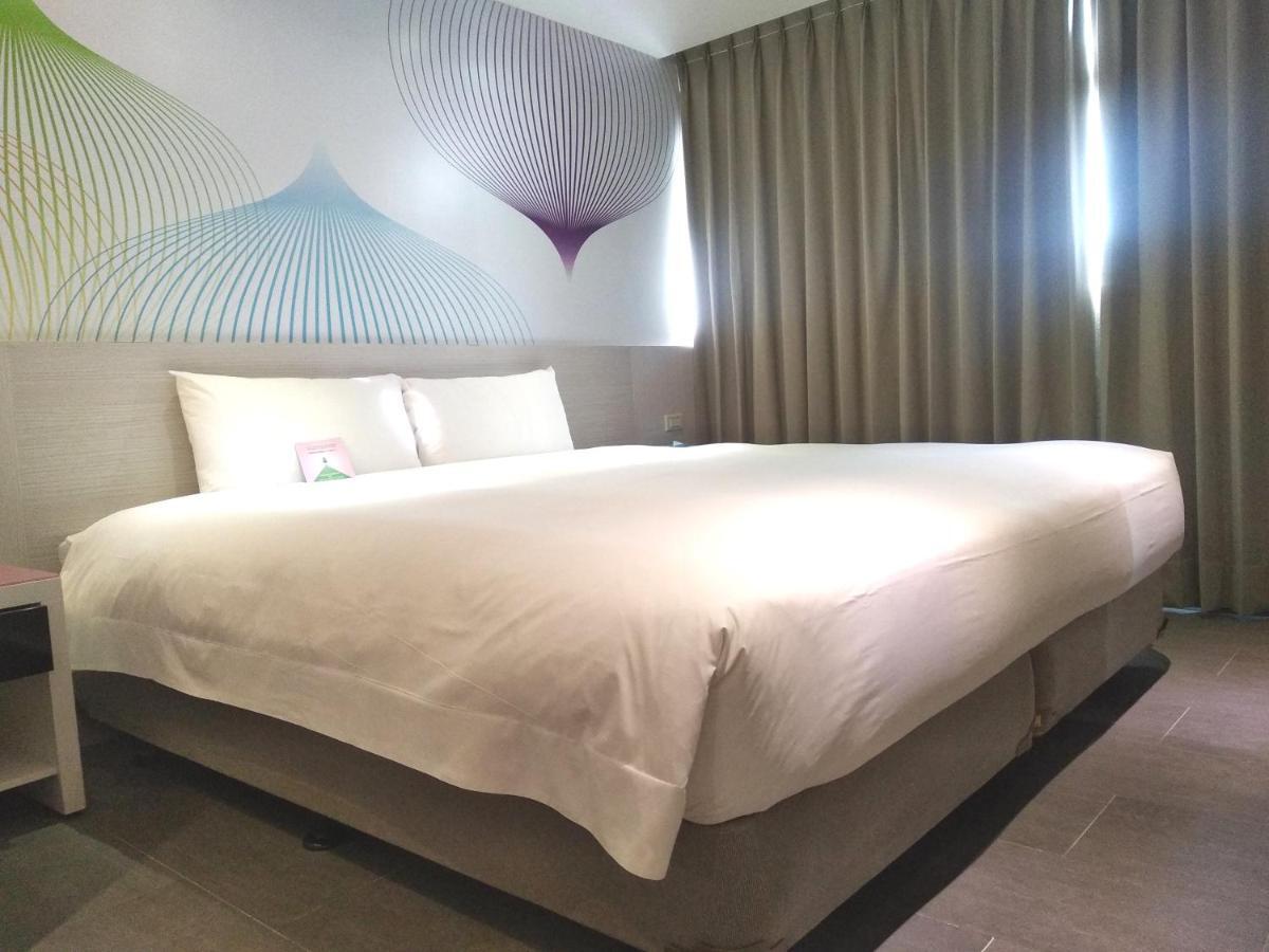 Wholesome Hotel Đài Bắc Ngoại thất bức ảnh