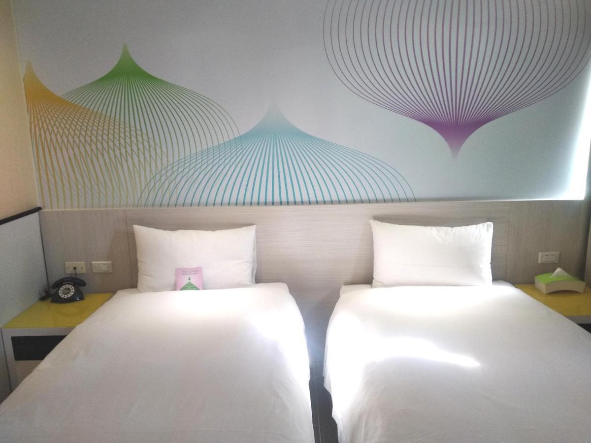Wholesome Hotel Đài Bắc Ngoại thất bức ảnh
